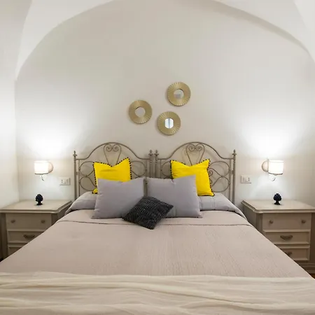 Capo Rama Suites&rooms